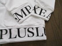 ☆LUXE AKM PLUS/リュクスエイケイエムプラス☆未使用 袖ロゴモックネック長袖Tシャツ サイズ：XL ゴルフ ジム トレーニング スポーツ_画像5