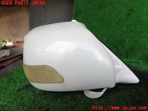 1UPJ-98461210]ランクル100系(UZJ100W)右ドアミラー 中古