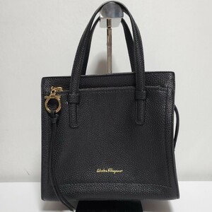 Ferragamo AMY エイミー バッグ　ブラック