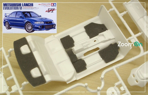 ◆◇ZoomOn Model【ZC008】1/24 車内カーペットセット/三菱ランサーエボリューションVI-イエロー ◇◆