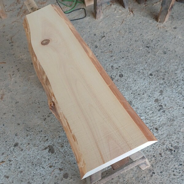 C-1597 【96×23.3～26×3.5cm】　国産ひのき　耳付節板　テーブル　棚板　看板　一枚板　無垢材　桧　檜　DIY