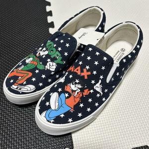 Disney スリッポン　新品　Mサイズ　グーフィ　レディース　キッズ