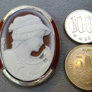 【赤メノウ】【カメオ】【K14WG】消費税・送料込み・白蝶貝・ブローチ・18.2g・新品・未使用・本物