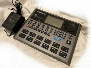 ♪名機♪ALESIS SR18 Professional Drum Machine ドラムマシン