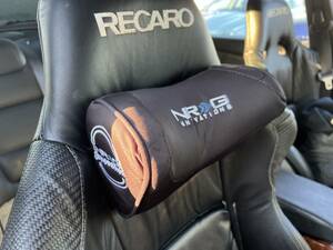 NRG ネックピロー 汎用 ヘッドレスト クッション 首まくら 仮眠 USDM Neck cushion 車中拍 正規輸入品 国内在庫 即納 SA002BK