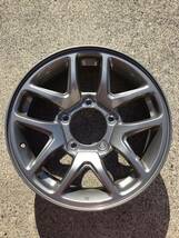 SUZUKI ジムニー純正アルミホイール 16×5.5J+22 139.7-5H 美品中古品4本_画像4