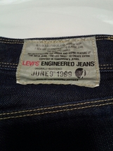 即決☆送料無料☆90s☆濃紺☆LEVIS☆リーバイス☆エンジニアド☆立体裁断☆ジーンズ☆ウエスト約68cm☆28☆Levis☆デニム☆ボトムス☆_画像6