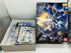 11e164 必見! 未組立 保管品 MG 機動戦士ガンダムSEED DESTINY ガンダムアストレイ ブルーフレームD 1/100スケール ふプラモデル BANDAI