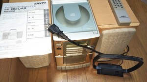 【ジャンク】SANYO CD カセット コンポ　三洋 サンヨー DC-DA9 ミニコンポ オーディオ機器 スピーカーシステム 音楽鑑賞