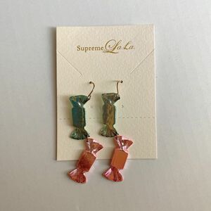 supremelalaシュープリームララ ピアス