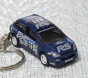 **FORD Focus RS* Ford Focus RS*WRC*2002 Rally *do* France * minicar * key holder * accessory **