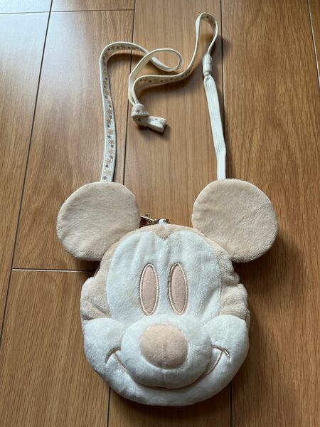 ディズニーミッキーポシェット