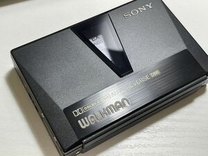 美品ソニー SONY WALKMAN ウォークマンWM-550C カバーつき