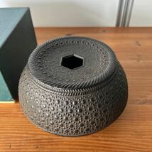 60 現状品】茶こぼし　茶道具　茶器　南部鉄器　煎茶道具　金属工芸　工芸品　中古品　保管品 良品　手渡し可能_画像2