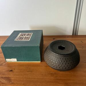 60 現状品】茶こぼし　茶道具　茶器　南部鉄器　煎茶道具　金属工芸　工芸品　中古品　保管品 良品　手渡し可能