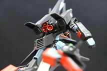 HGUC No.186 MSZ-008 ZⅡ (トラヴィス・カークランド風カラー)改修塗装済み完成品です_画像7