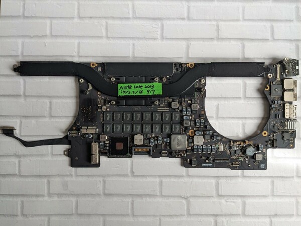 MacBook Pro 15 Retina Late 2013 A1398 Core i7 2.3 16G RAM 正常動作品 ロジックボード 　管理番号　917