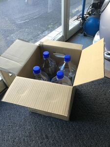  empty PET bottle 4 piece set 4 liter shochu disaster construction . water . electro- .!