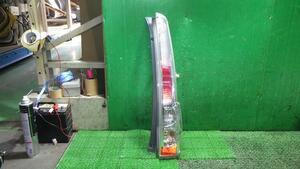 ステラ DBA-RN1 右テールランプ KOITO 220-20991 84912KJ140 中古