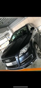 純正　アウディ Q7 4L (2016型まで)　トノカバー