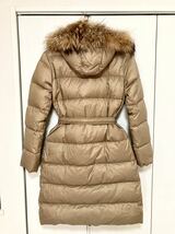 ★美品★MONCLER モンクレール　MESSINA メッシーナ　ダウンコート　ベージュ リアルファー_画像2