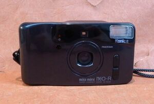 a106 ジャンク Konica BIGmini NEO-R 35-70mm コンパクトフィルムカメラ サイズ：約 幅11.5×高さ6.5×奥行4ｃｍ /60