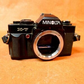 a054 フィルムカメラ ジャンク 4点 MINOLTA X-7/Nikon F-601/Canon FP/Nikomat/80の画像4