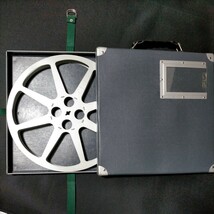 16mmフィルム　リール3本とケース3個のセット　16ミリ　直径30cm 約1200フィート _画像7