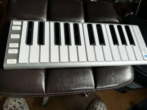 【国内送料込】 CME Xkey 25 Air　blue tooth 無線　キーボード