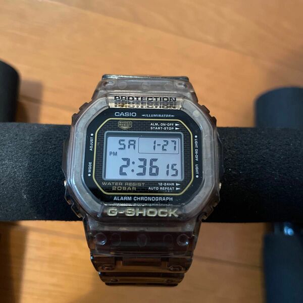 G-SHOCK DW-5025D 25周年記念モデル
