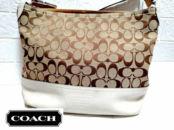 美品☆COACH コーチ シグネチャー ポシェット サコッシュ ショルダーバッグ　レザー　本革 