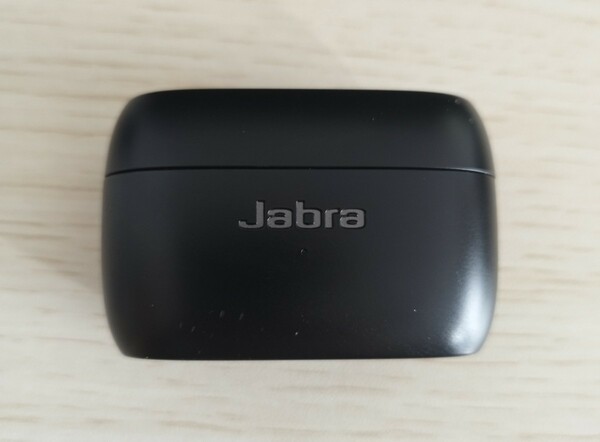 【送料無料♪】jabra elite 85t 充電ケース　充電器　チタニウムブラック　正規品　動作確認済み　ワイヤレスイヤフォン