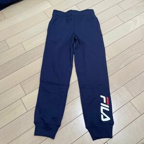 値下げ中！ロゴ スウェットパンツ ネイビー　FILA