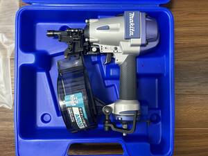 Makita（マキタ）サイディング用釘打ち機　AN552（未使用品）