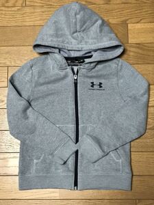 UNDER ARMOUR