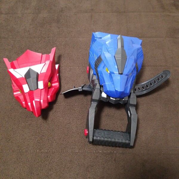 ★仮面ライダーセイバー DXドラゴニックブースター &キングライオンブースター