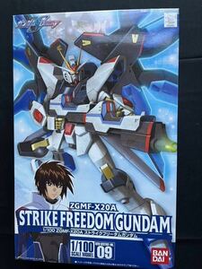 [ подлинная вещь ] Mobile Suit Gundam [SEED DESTINY]1/100 ZGMF-X20A* Strike freedom Gundam * Bandai пластиковая модель [ поставка со склада ]