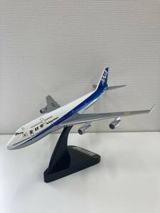◇ANA ボーイング　BOEING 747-400 JA8094　全日空　飛行機模型　台付き