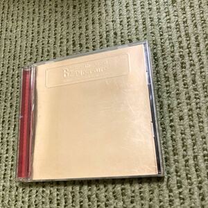 美品 B'z THE BEST Pleasure CD 金盤 稲葉浩志 松本孝弘 ビーズ ベスト ゴールド