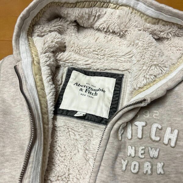 Abercrombie Fitch ボアパーカー
