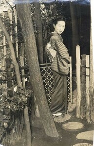 松島進プリント「作品」　写真　28.3×18　裏にスタンプ　雑誌「スタイル」のために撮影された作品　Susumu Matsushima
