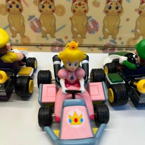 スーパーマリオ マリオカート フィギュア ピーチ姫　ワリオ ルイージ　