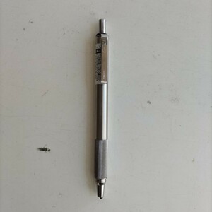 【ボールペン】ゼブラＦ-７０１ 格納式 ＺＥＢＲＡ７シリーズ オールステンレススチール 油性ブラック(0.7mm) 芯の詰替え可 未使用品