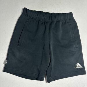 アディダス adidas ポケット付 スポーツ トレーニング用 ハーフパンツ Mサイズ