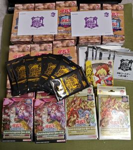 遊戯王 25th 東京ドームまとめ売り プレミアムパック ブラックマジシャン ストラクチャー2種 おまけ