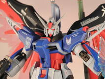 HG CSMIC ERA HG1/144 ZGMF-X42S　デスティニーガンダム(SpecⅡ風) 塗装済み完成品_画像1