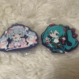 初音ミク＆雪ミクのラバーストラップ