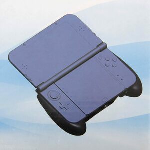 ★★NEW 3DS LL用 コントローラハンドルホルダー ハンドグリップ保護 黒