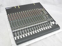 ☆ MACKIE マッキー 16チャンネルミキサー CR1604-VLZ ケース付き ☆中古☆_画像1