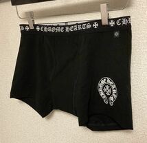 新品 CHROME HEARTS クロムハーツ ショートボクサーパンツ L 黒x白 シューホースロゴ トランクス ショーツ 下着 22k 財布 リング デニム_画像7